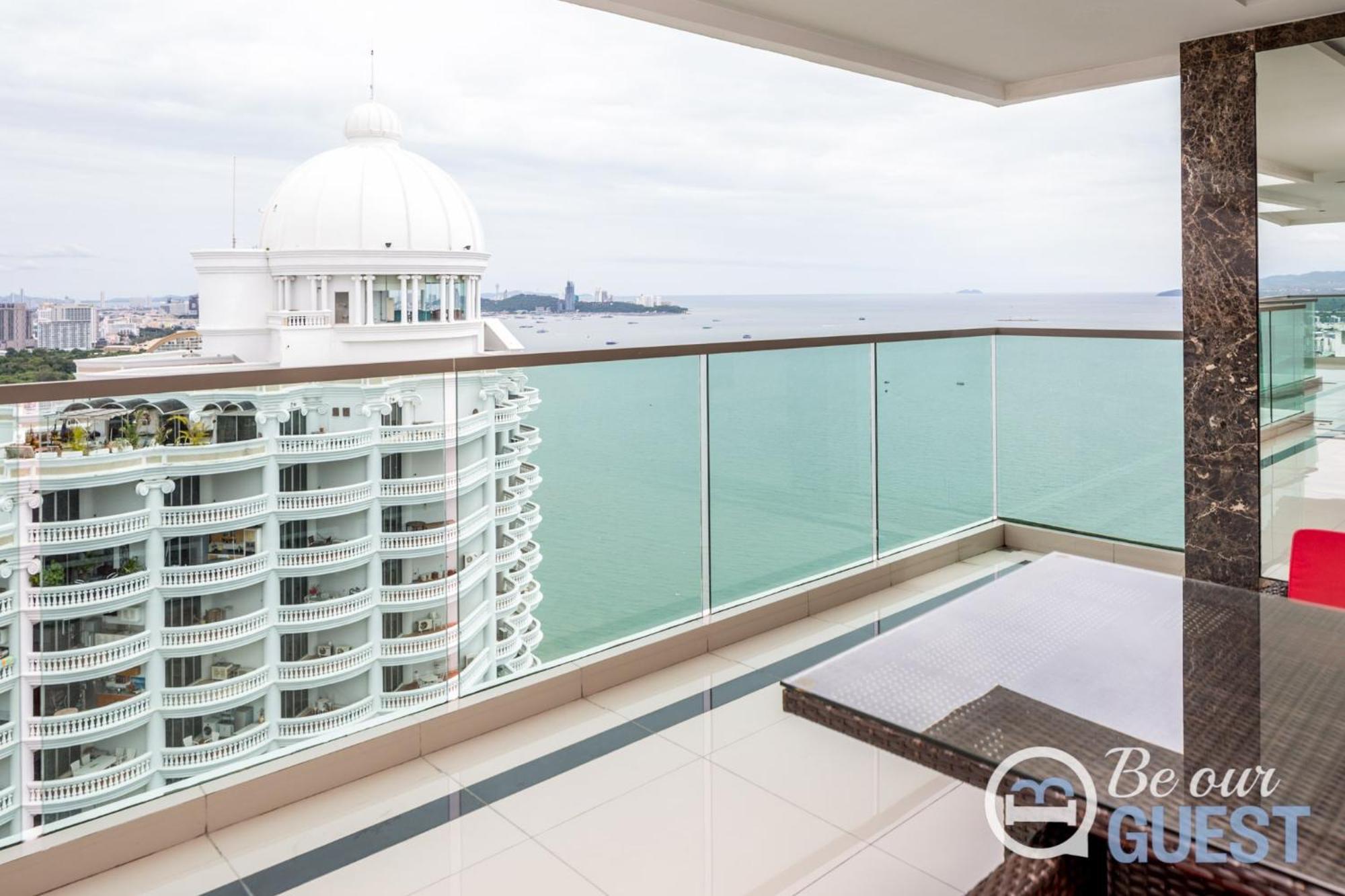 Stunning Sea View Condo On The Beach - Monthly Stay 芭達亞 外观 照片