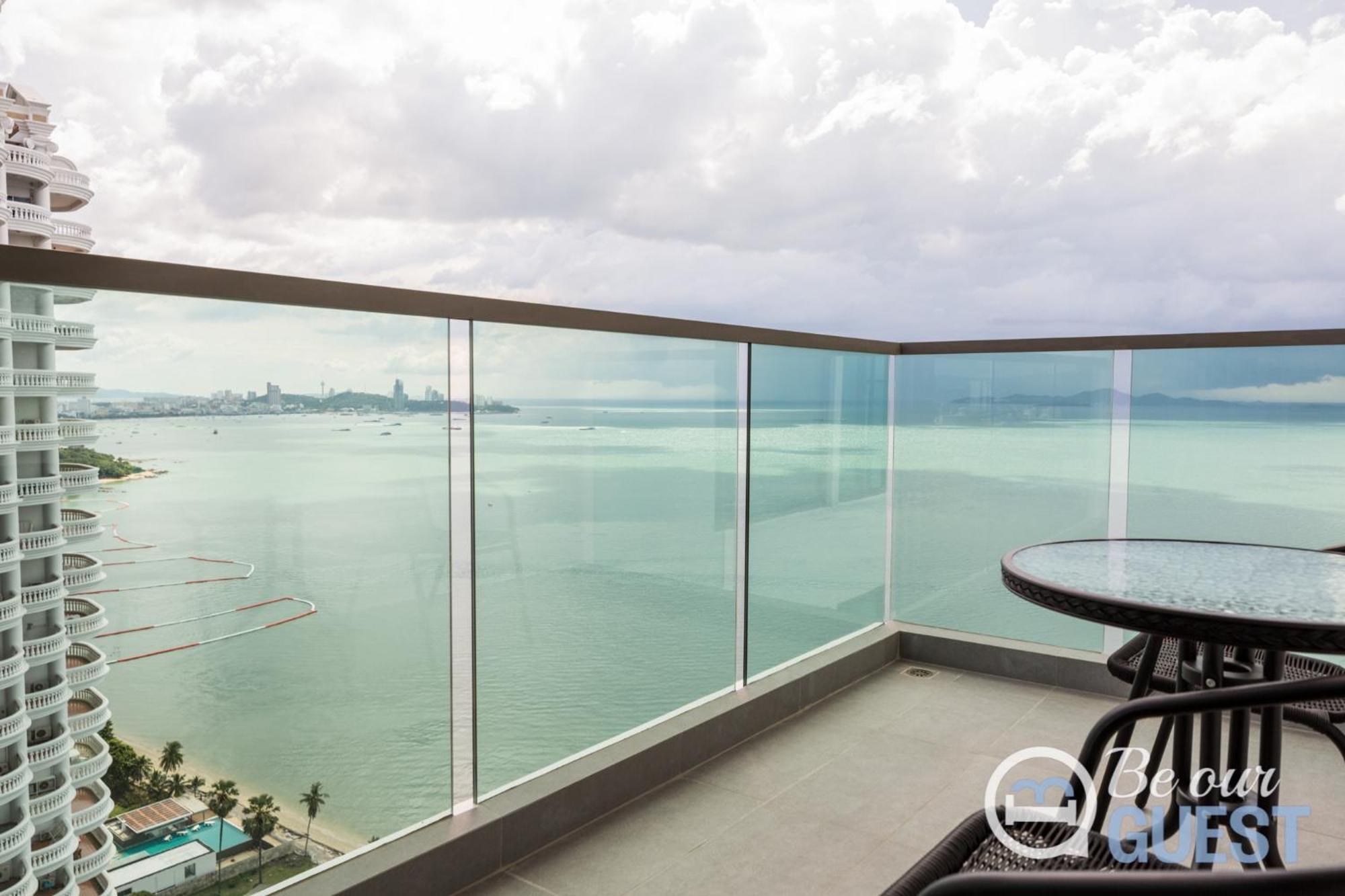 Stunning Sea View Condo On The Beach - Monthly Stay 芭達亞 客房 照片